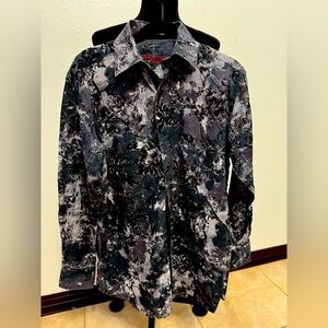 Luchiano Visconti dress shorter for man.